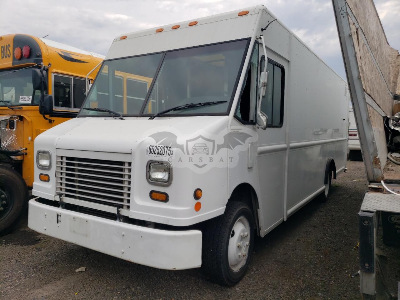 Freightliner Business Class M2 M LINE WALK-IN VAN 6.7L 6 2007