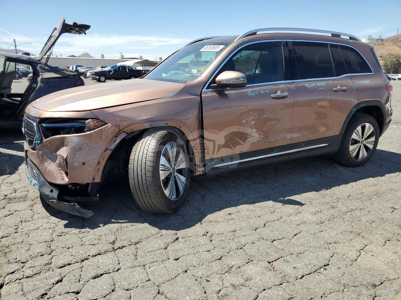 Mercedes-Benz EQB 250+ 2023