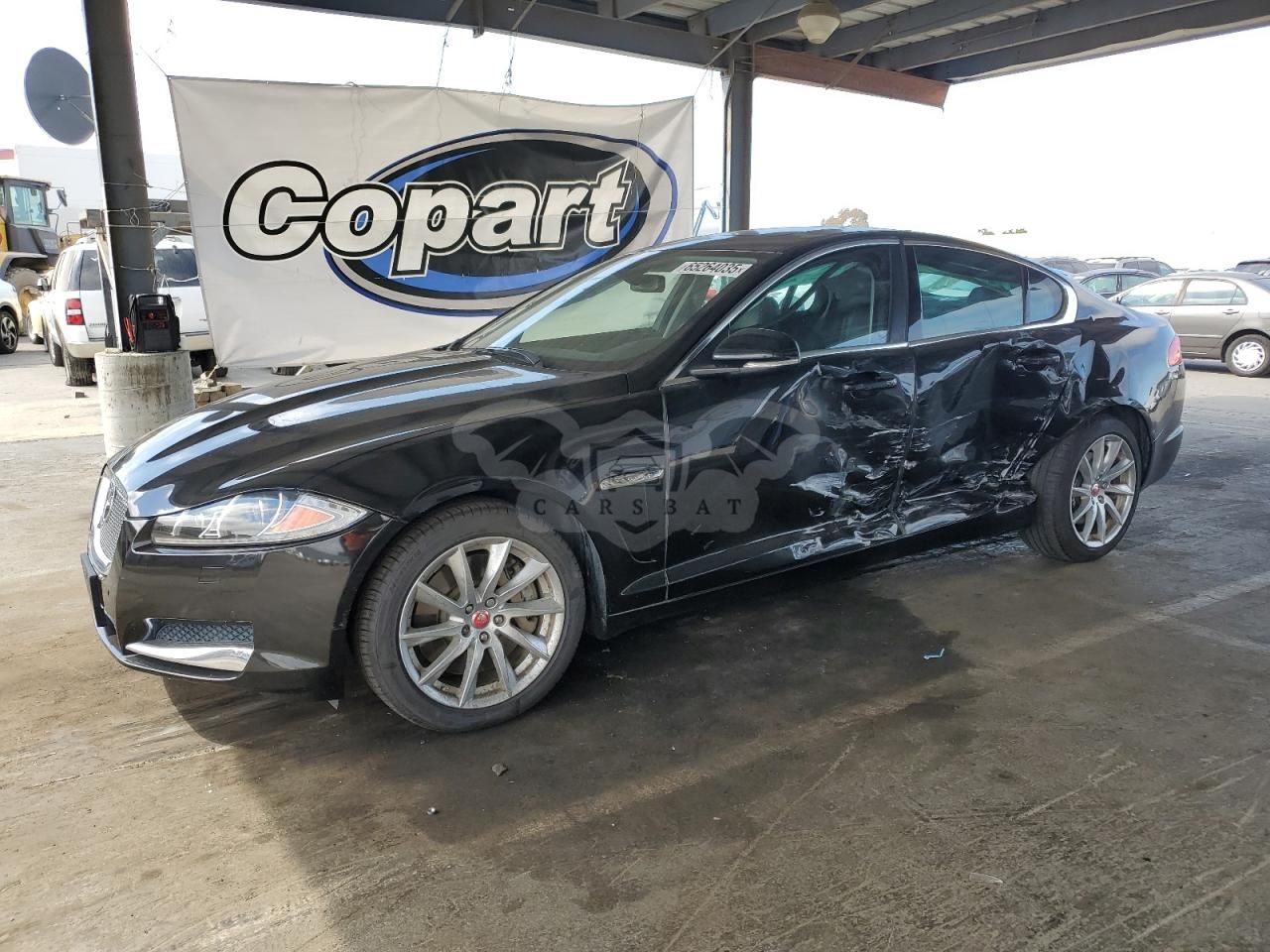 Jaguar XF 2.0T PREMIUM 2.0L 4 2015