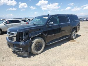 Chevrolet Suburban K1500 LT 5.3L 8 2015