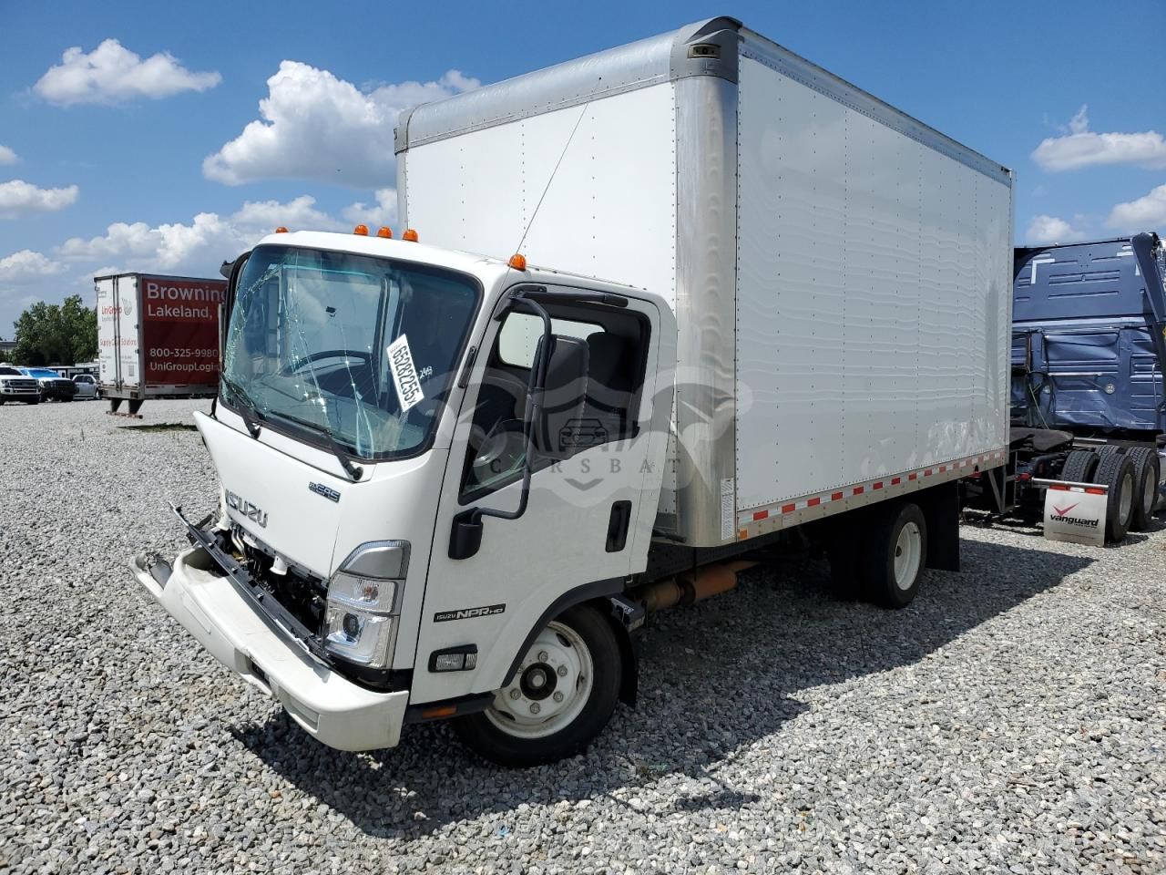 Isuzu NPR 6.6L 8 2023