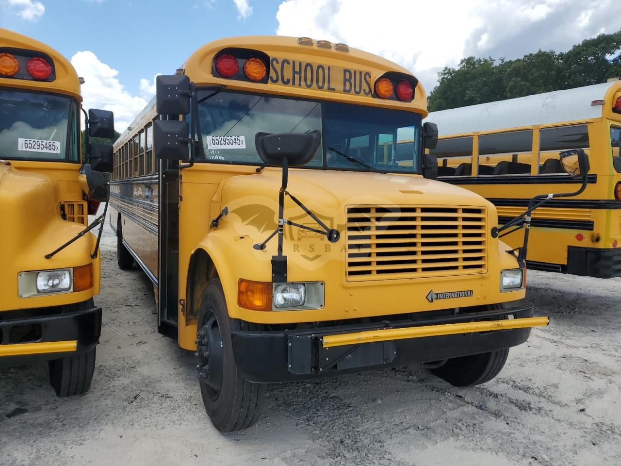 International 3000 3800 8 1997
