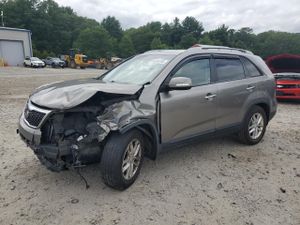 Kia Sorento LX 2.4L 4 2015