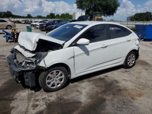 Hyundai Accent GLS 1.6L 4 2013