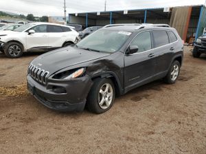 Jeep Cherokee LATITUDE 2.4L 4 2015