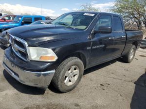 Dodge RAM 5.7L 8 2011
