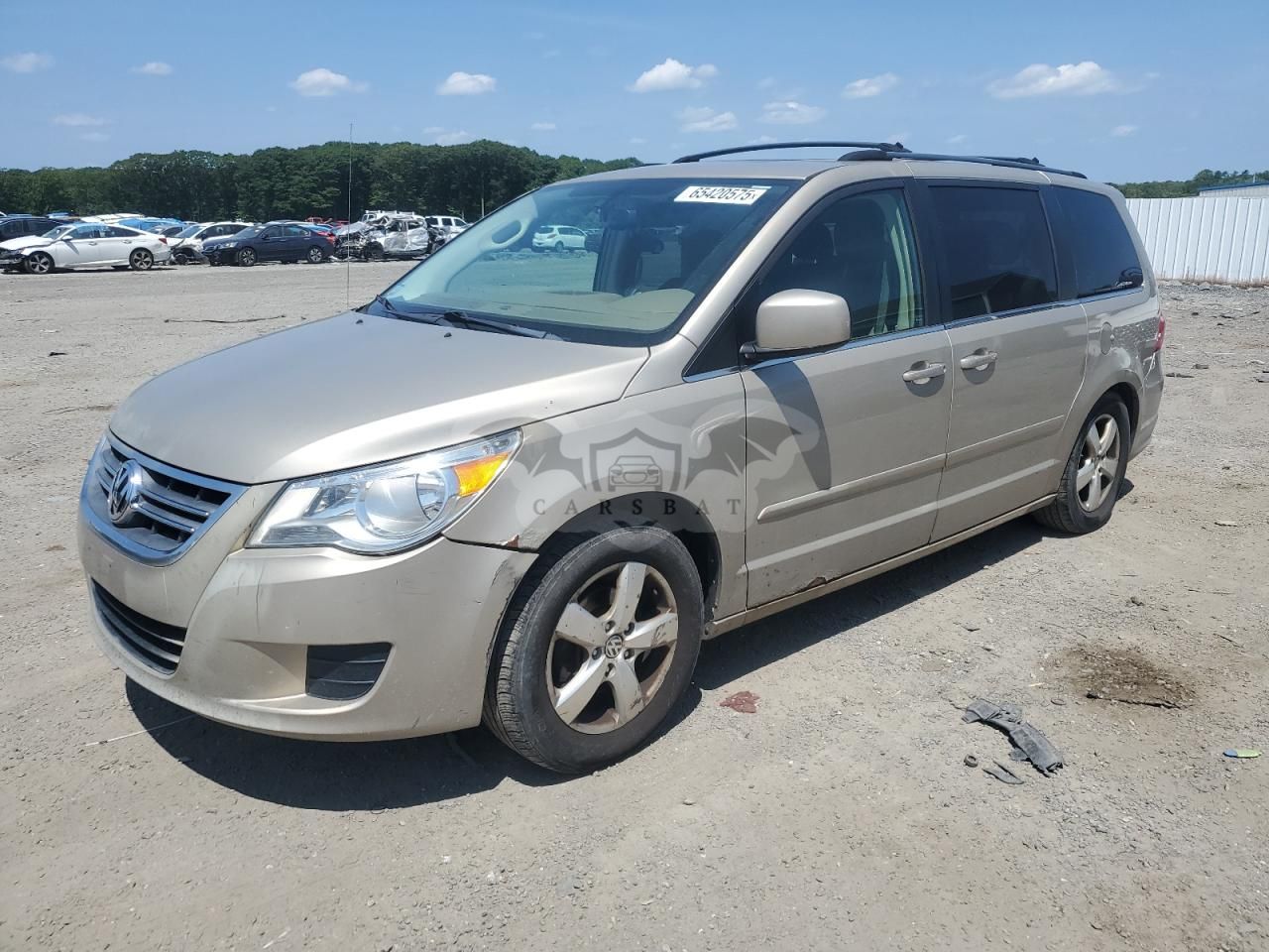 Volkswagen Routan SE 3.8L 6 2009