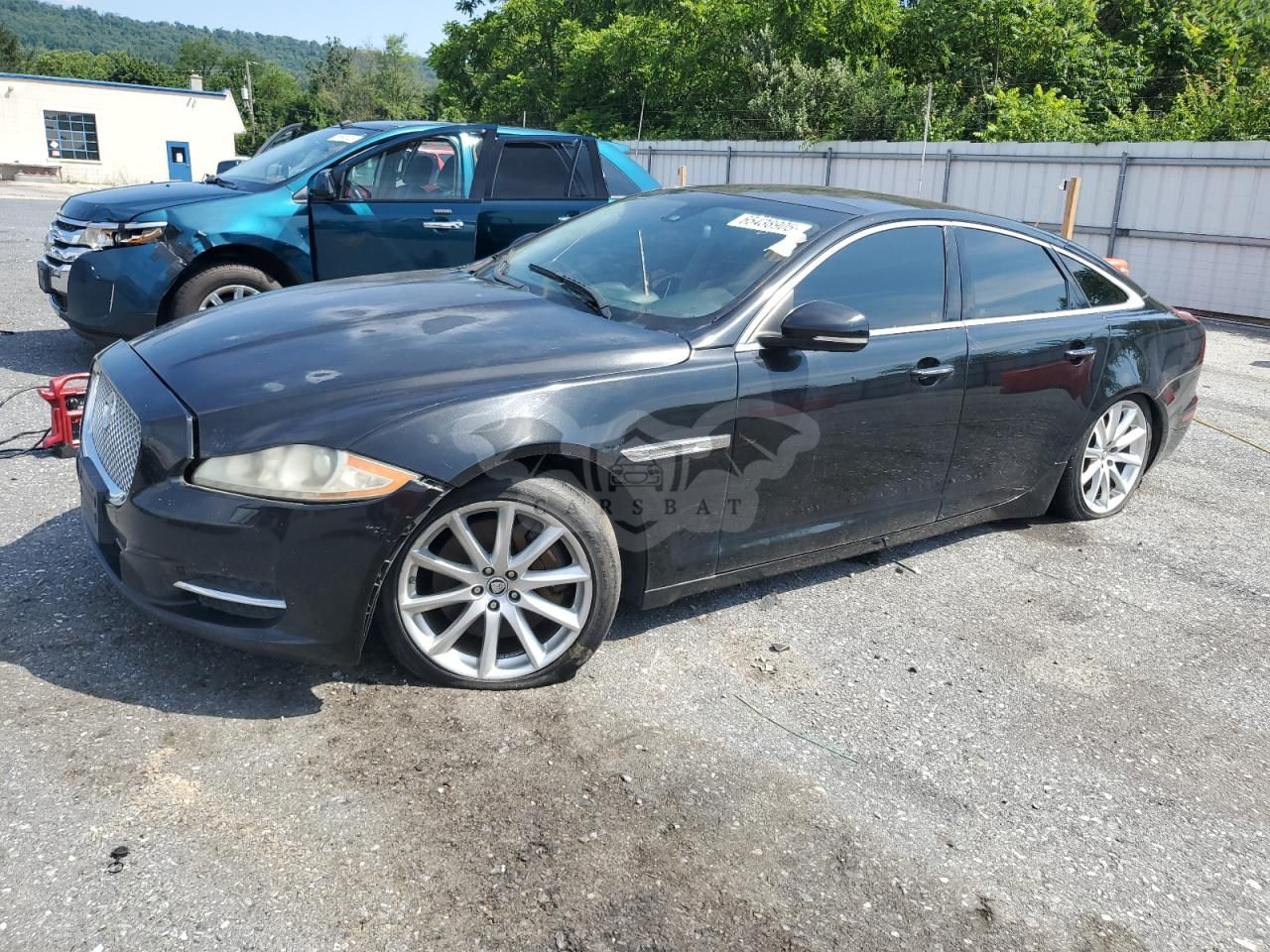 Jaguar XJ 5.0L 8 2011