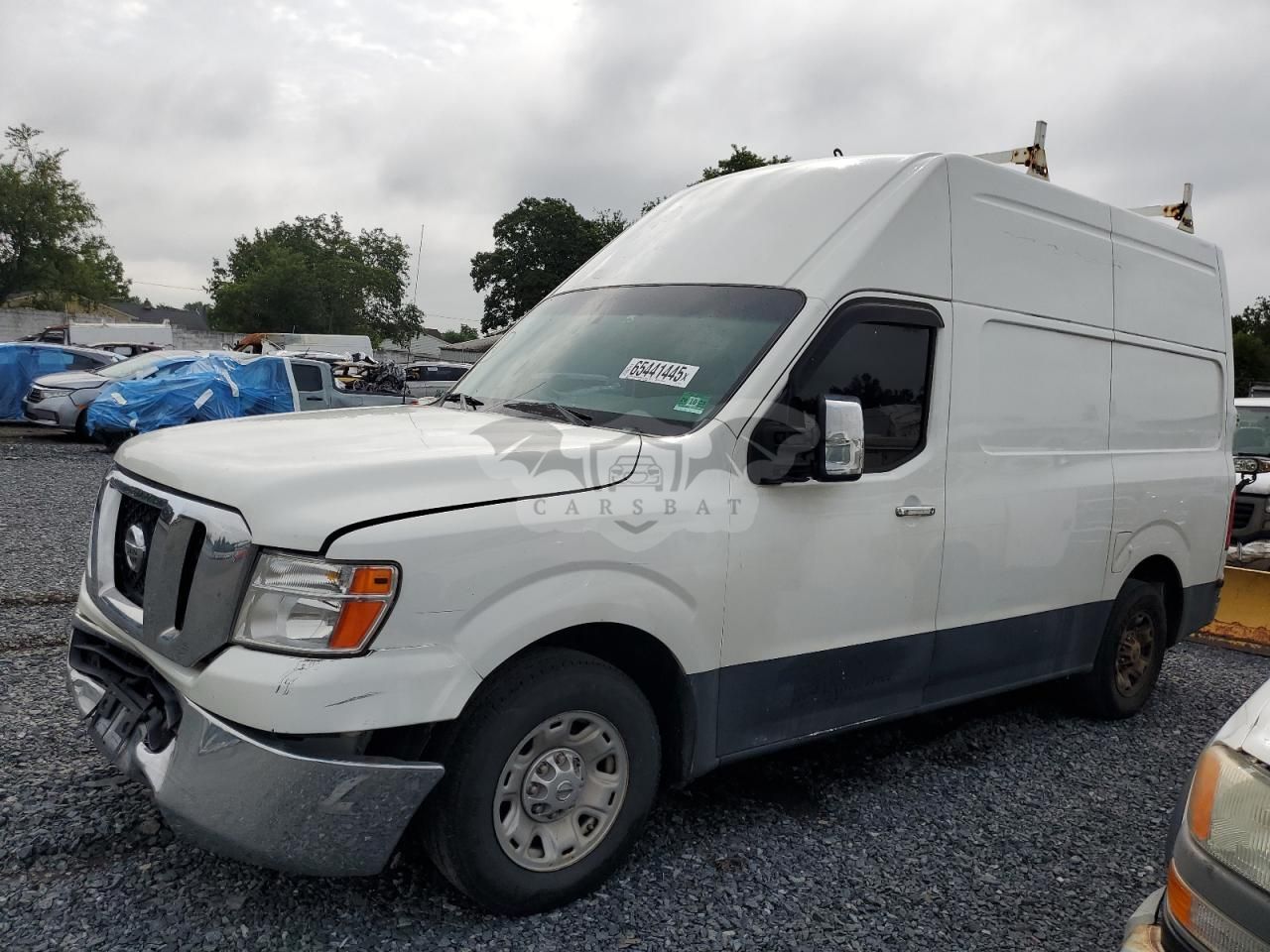 Nissan NV series 2500 5.6L 8 2012