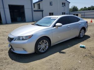 Lexus ES 350 3.5L 6 2013