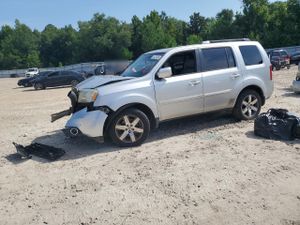 Honda Pilot TOURING 3.5L 6 2013