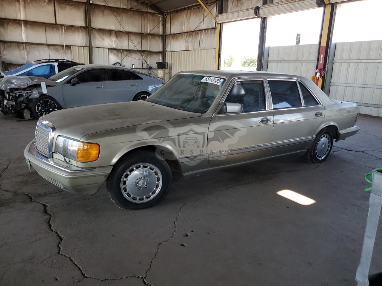 Mercedes-Benz 560 SEL 5.6L 8 1991