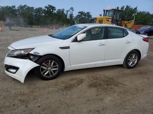 Kia Optima LX 2.4L 4 2013