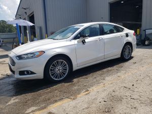 Ford Fusion SE 1.6L 4 2013
