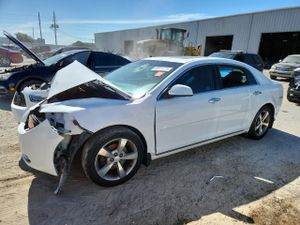 Chevrolet Malibu 1LT 2.4L 4 2012