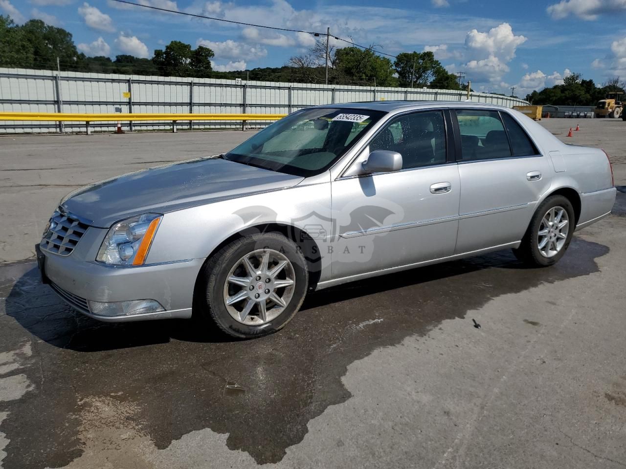 Cadillac DTS LUXURY COLLECTION 4.6L 8 2011