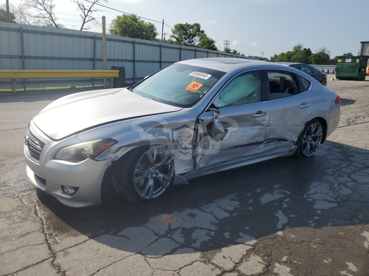 Infiniti M56 5.6L 8 2011