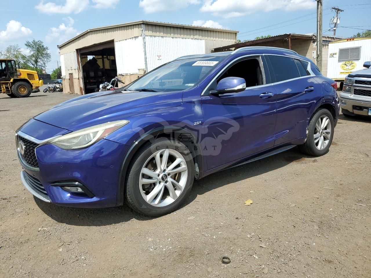 Infiniti QX30 BASE 2.0L 4 2017