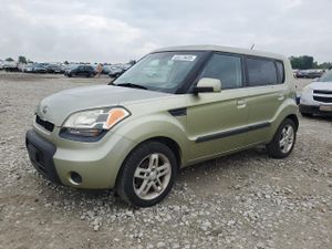 Kia Soul + 2.0L 4 2010