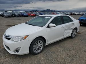 Toyota Camry L 2.5L 4 2014