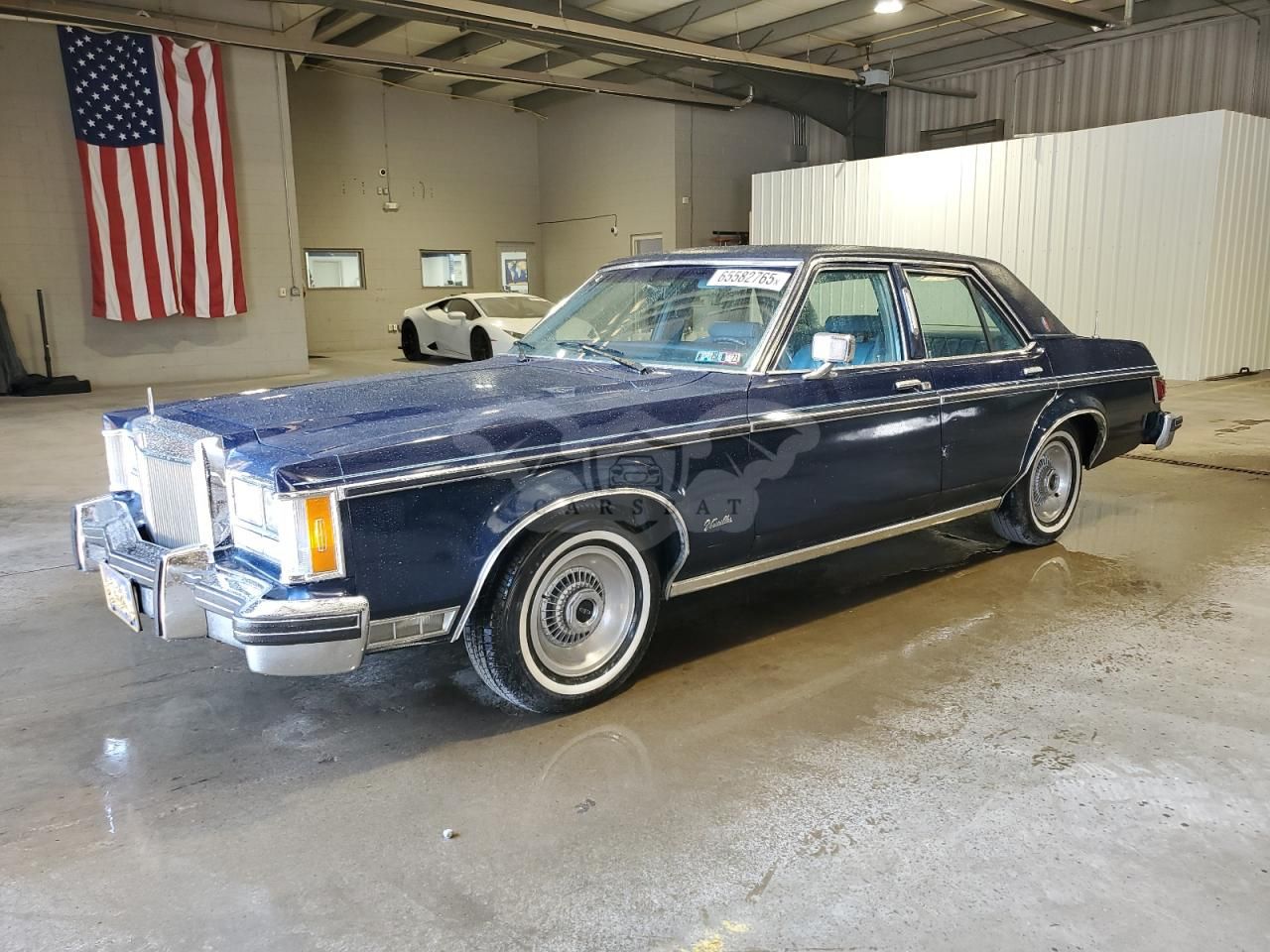 Lincoln Versailles 1977