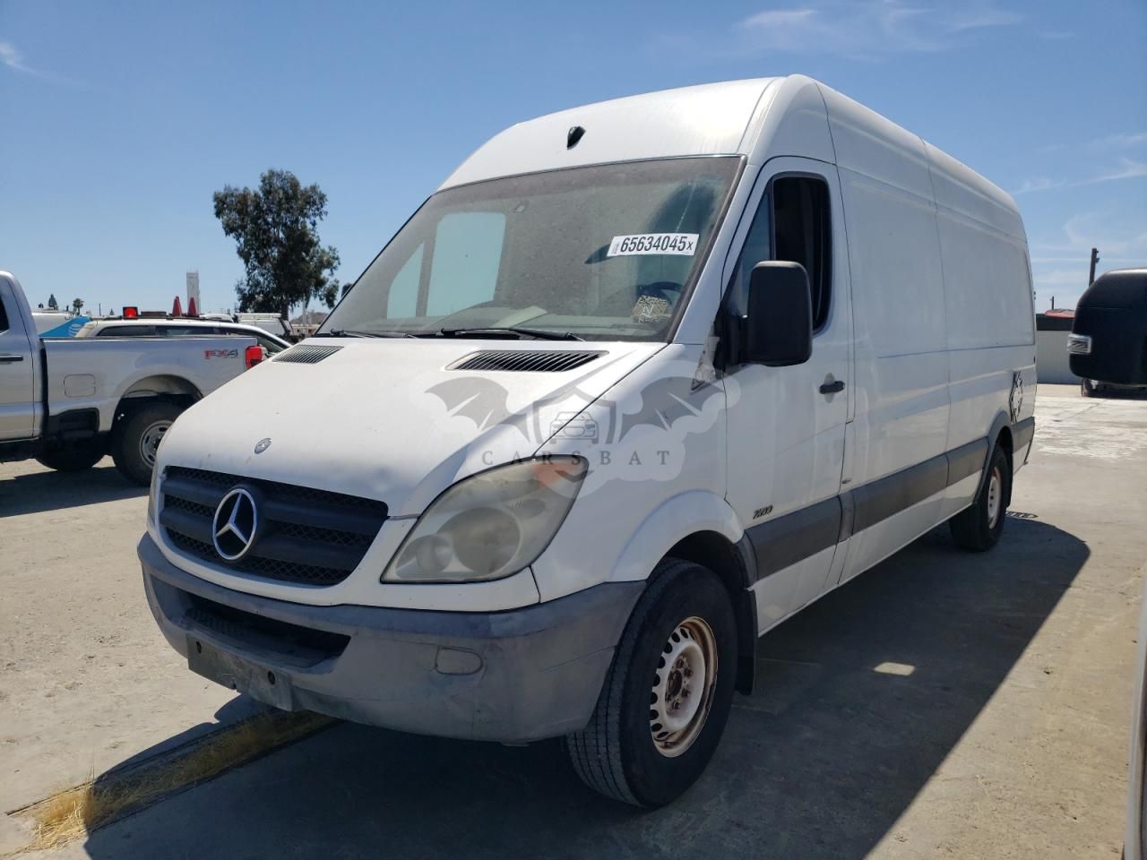 Mercedes-Benz Sprinter 2500 3.0L 6 2011