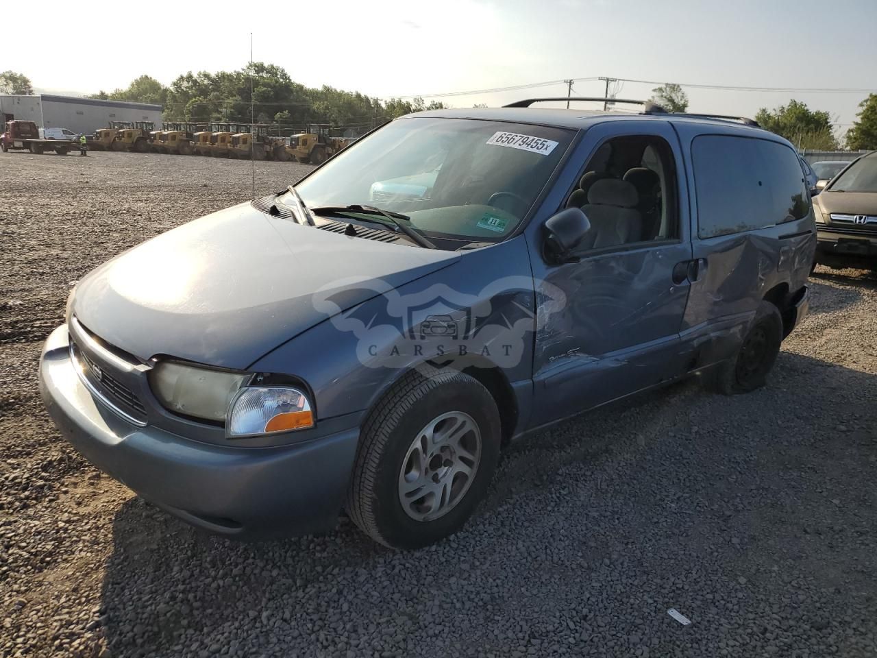 Nissan Quest SE 3.3L 6 2000