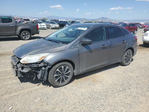 Ford Focus S 2.0L 4 2013