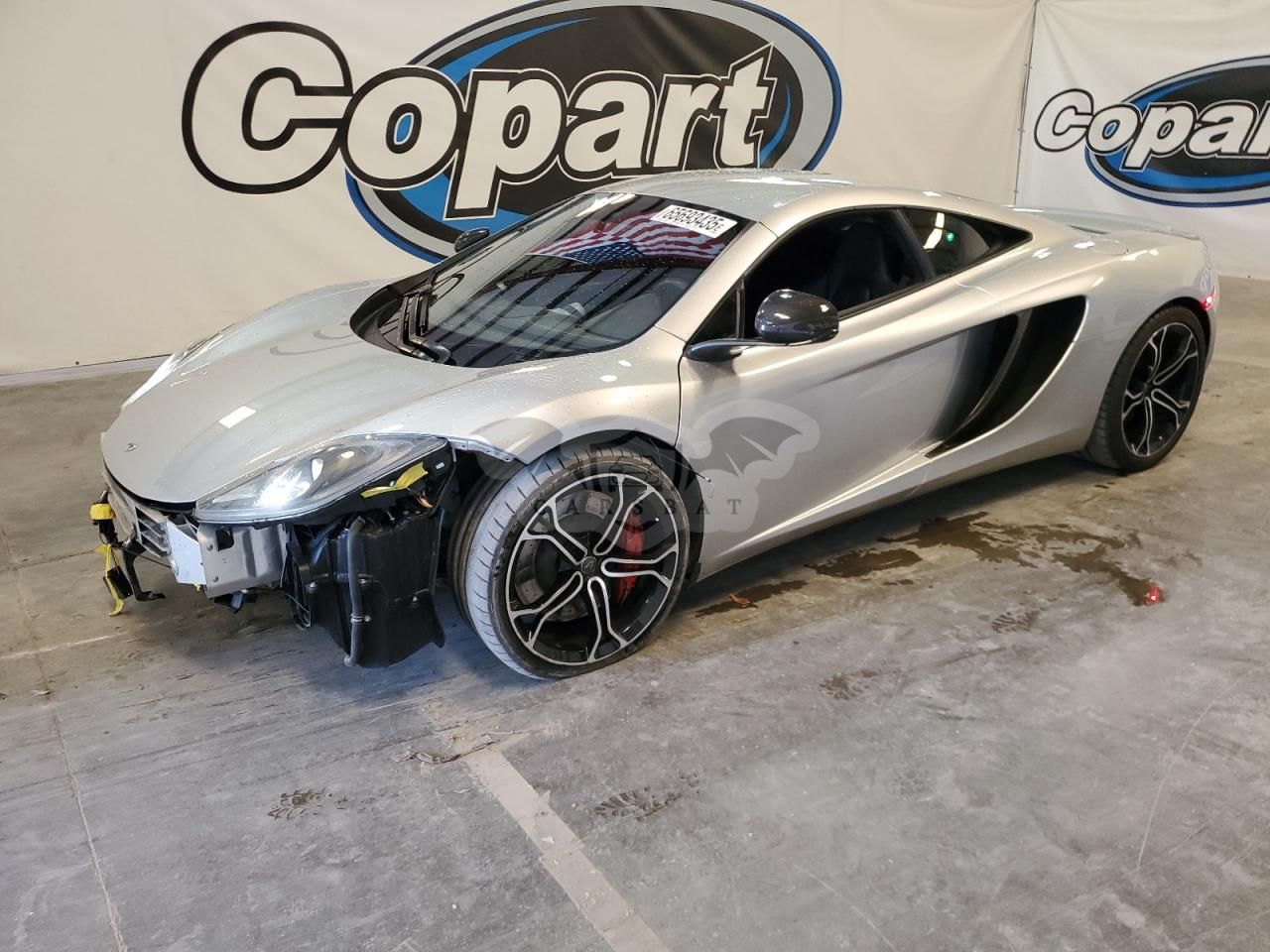 McLaren MP4-12C 3.8L 8 2012