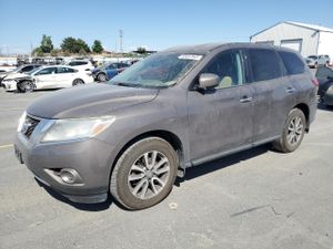 Nissan Pathfinder S 3.5L 6 2013