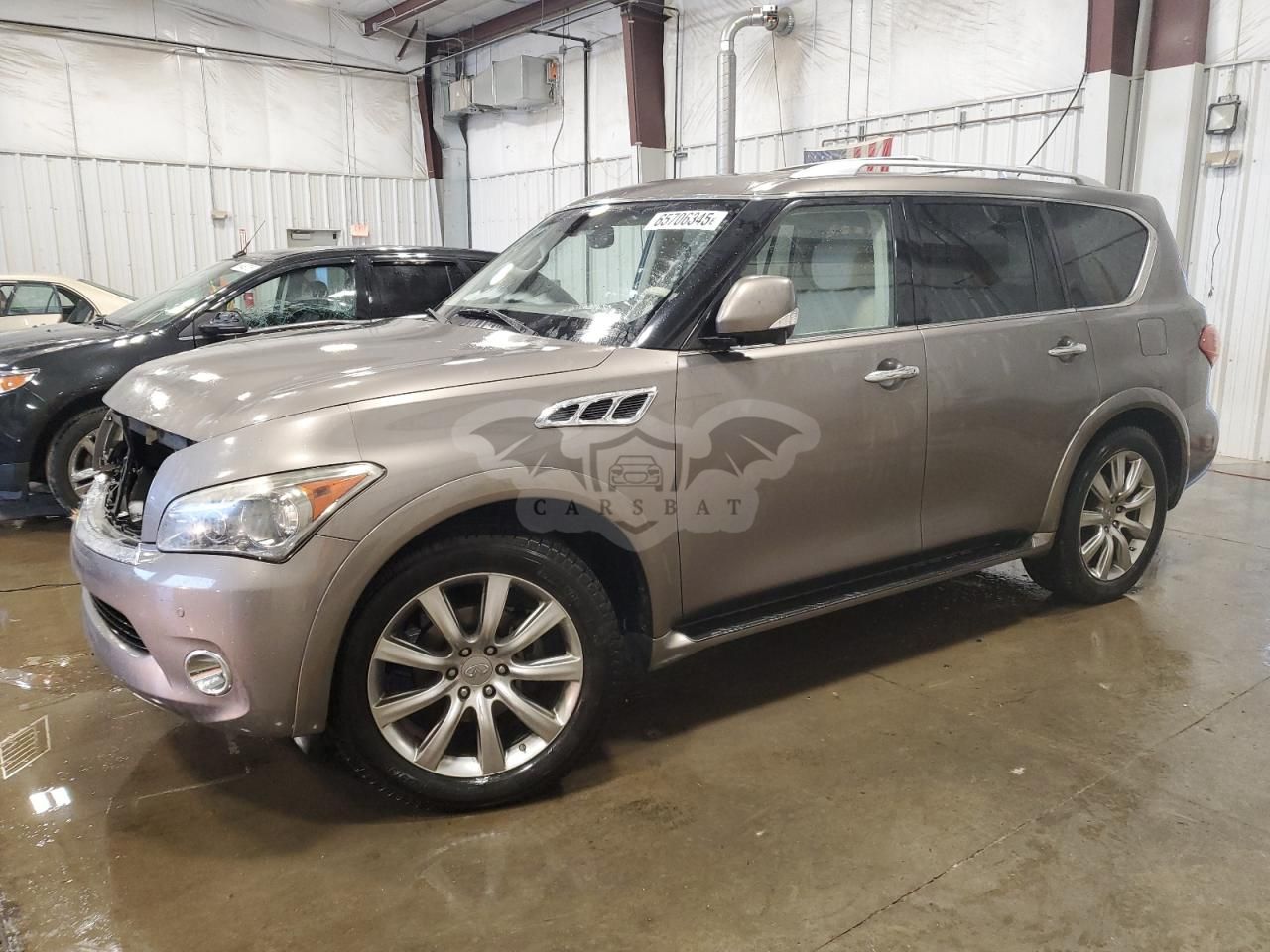 Infiniti QX56 5.6L 8 2013