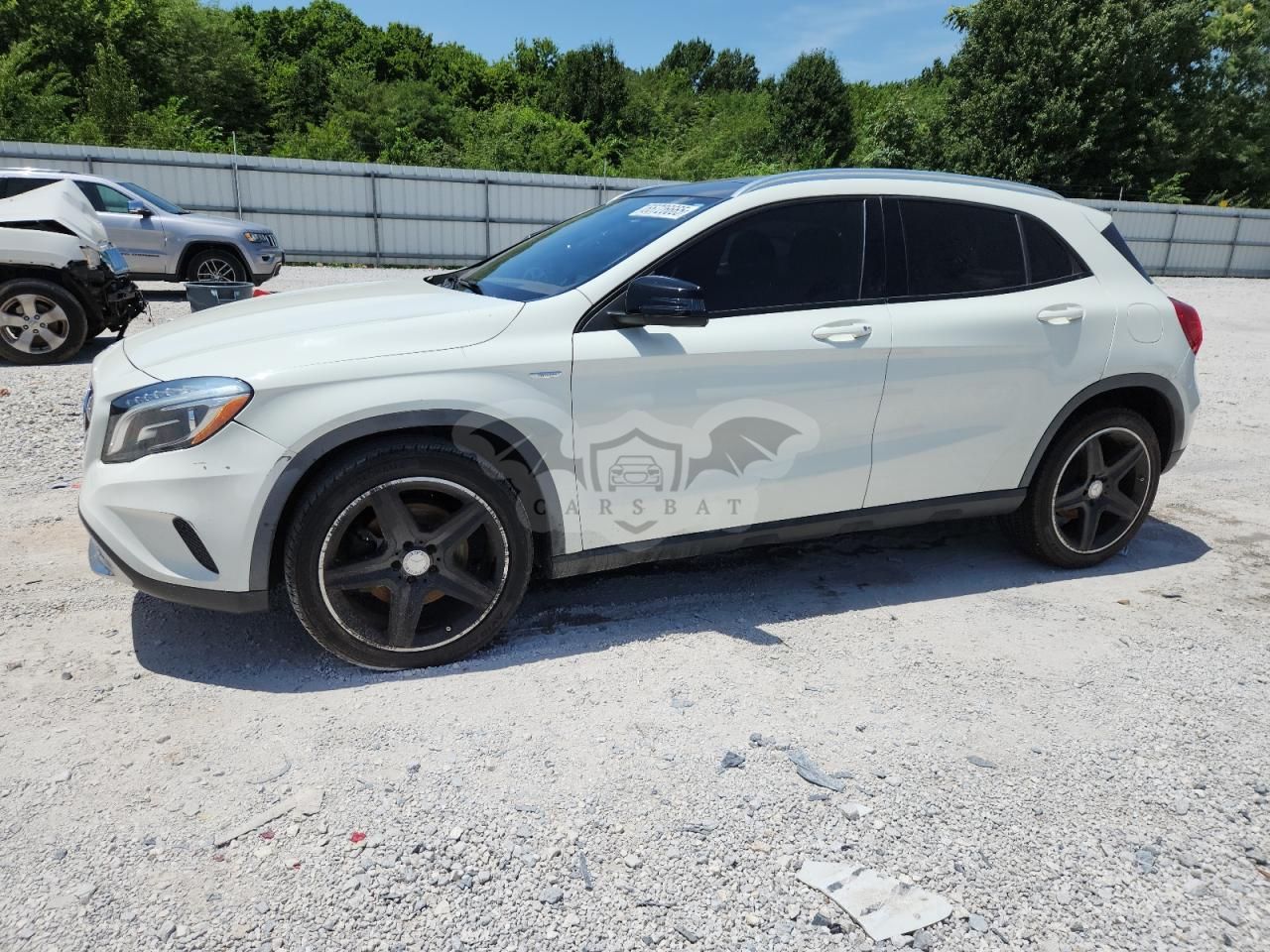 Mercedes-Benz GLA 250 4MATIC 2.0L 4 2015