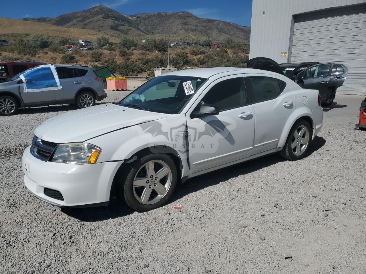Dodge Avenger SE 2.4L 4 2013