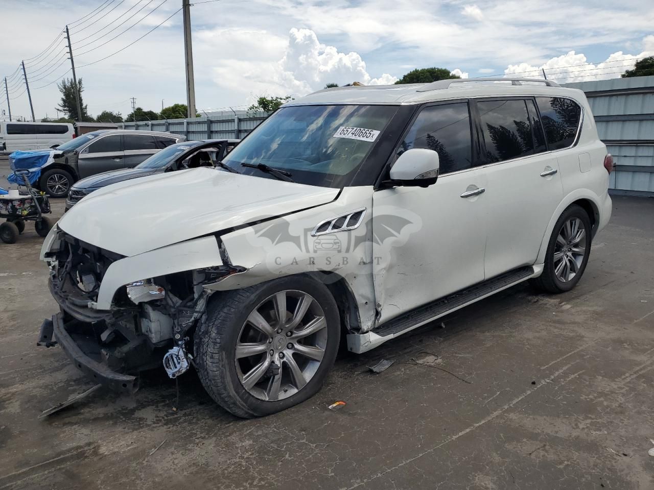 Infiniti QX56 5.6L 8 2013