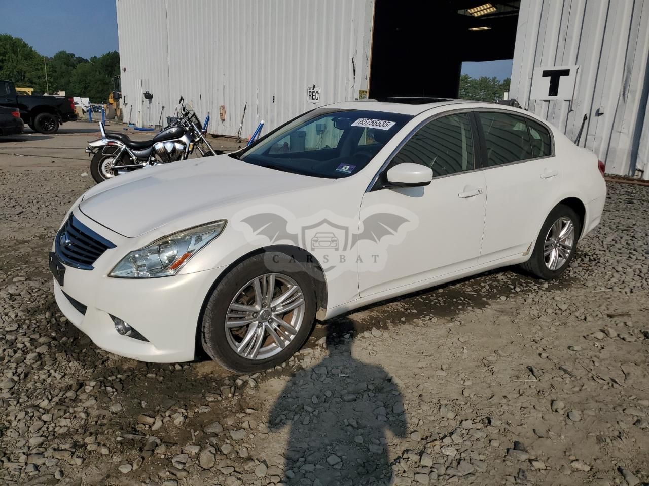 Infiniti G25 2.5L 6 2011