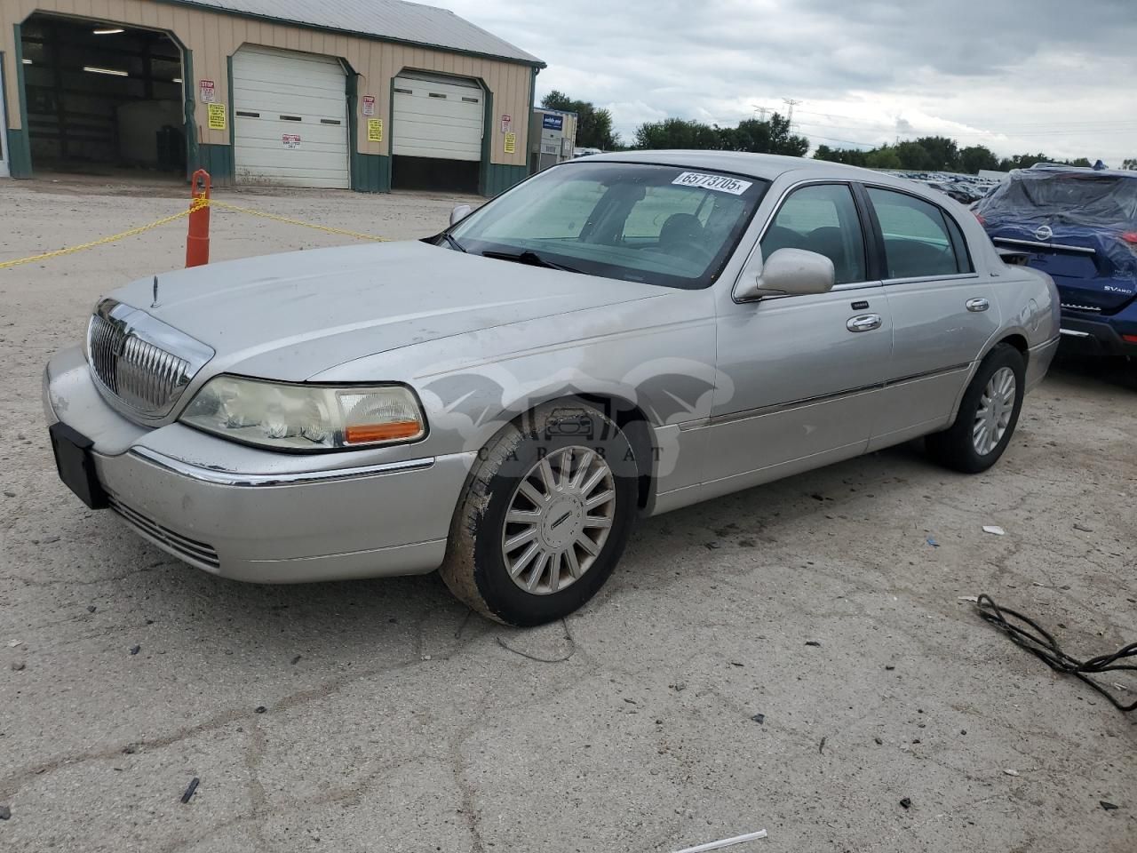 Lincoln Town Car SIGNATURE 4.6L 8 2005