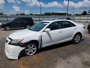 Toyota Camry LE 3.5L 6 2007