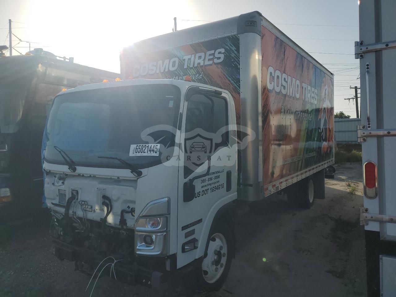 Isuzu NPR 6.6L 8 2023
