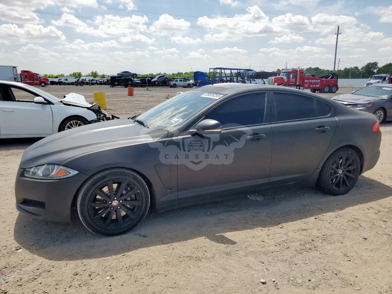 Jaguar XF 2.0L 4 2014