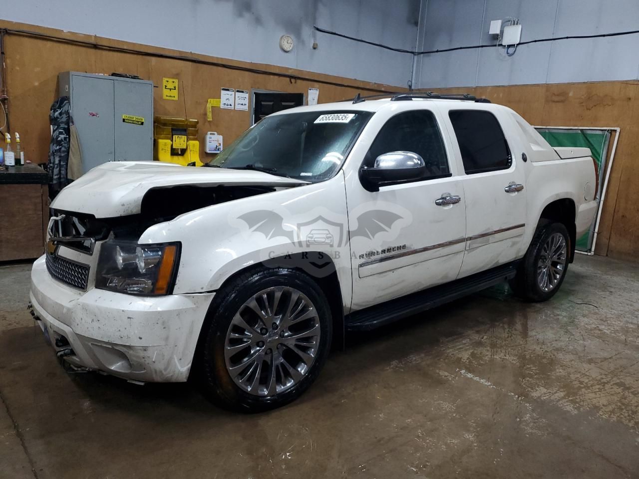 Chevrolet Avalanche LTZ 5.3L 8 2013