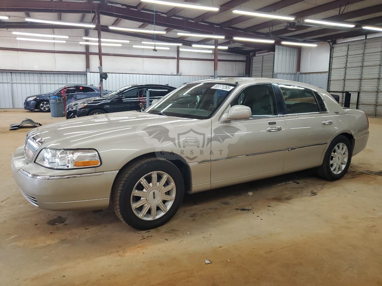 Lincoln Town Car SIGNATURE LIMITED 4.6L 8 2006