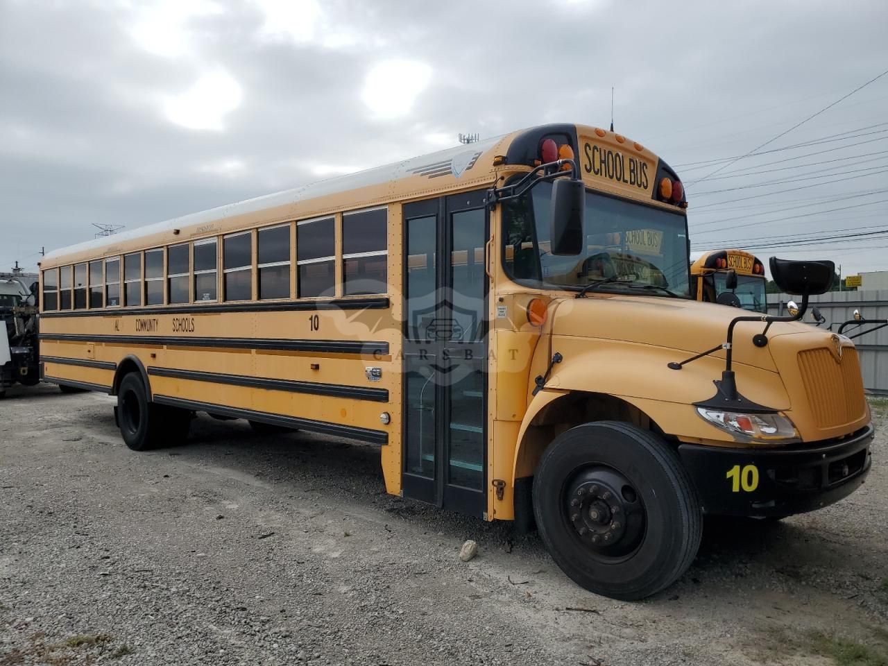 IC Corporation CE Series CE 7.6L 6 2010