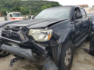 Toyota Tacoma DOUBLE CAB PRERUNNER 4.0L 6 2014