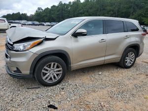 Toyota Highlander LE 2.7L 4 2014