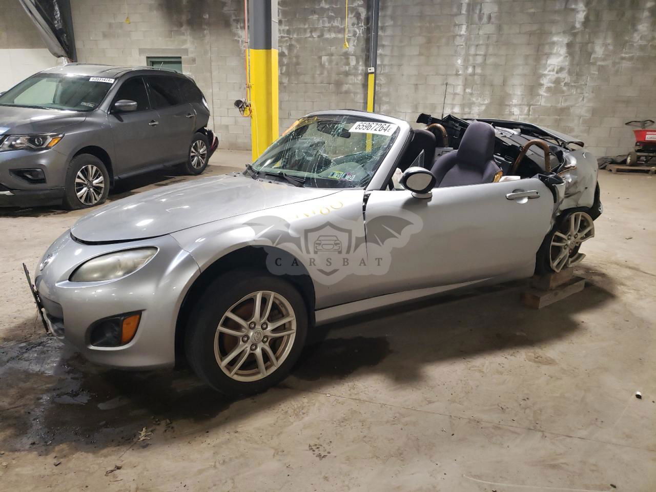 Mazda MX-5 (Miata) 2.0L  4 2012