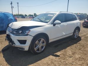 Volkswagen Touareg V6 3.6L 6 2015