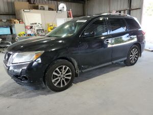 Nissan Pathfinder S 3.5L 6 2015