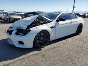 BMW M6 4.4L 8 2013