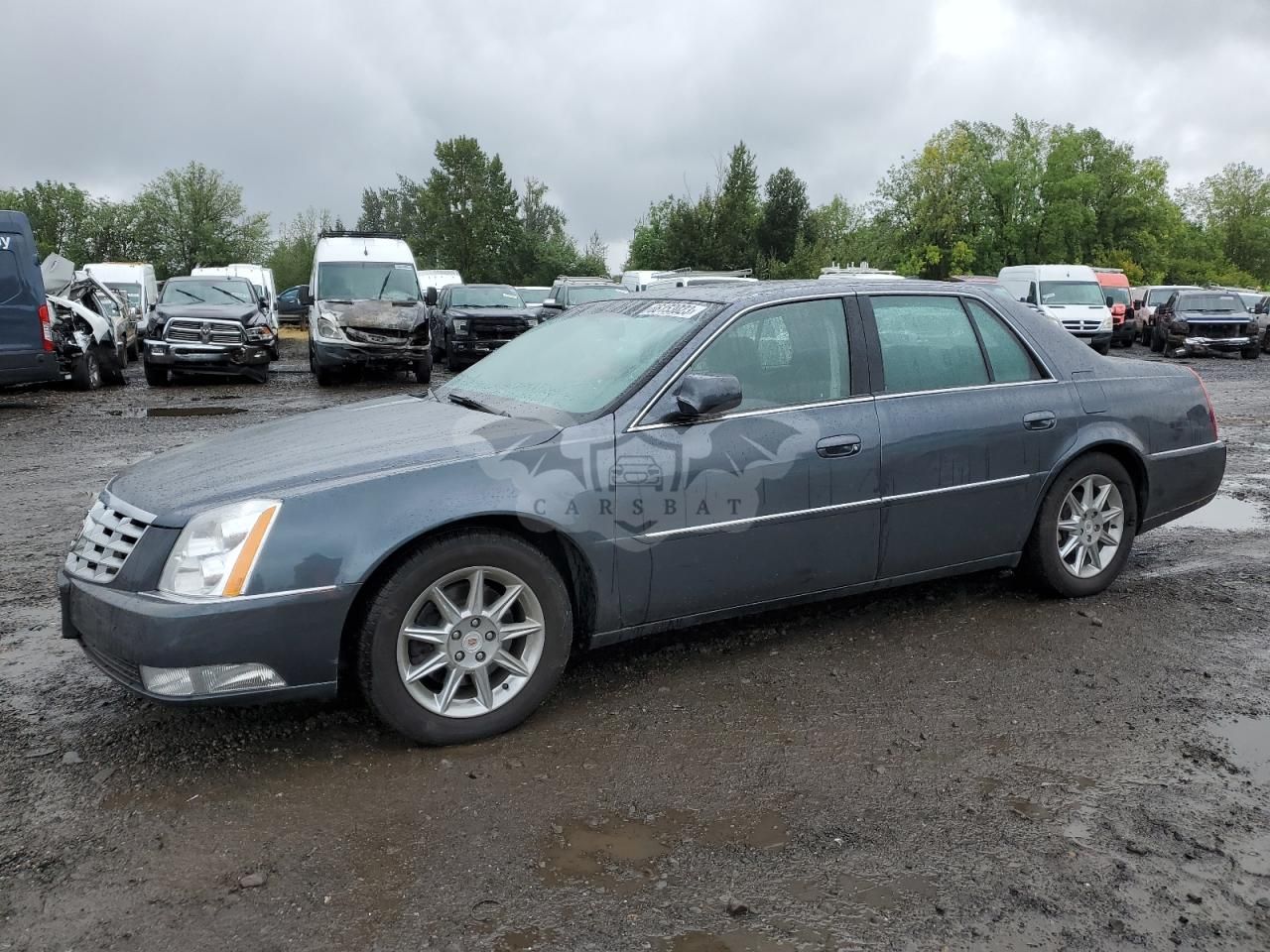 Cadillac DTS 4.6L 8 2011