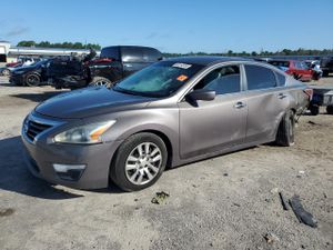 Nissan Altima 2.5 2.5L 4 2015